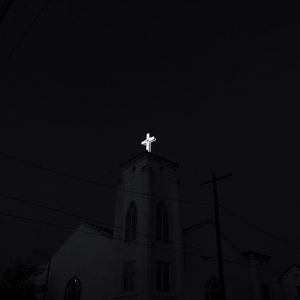 新日落西山的宁静