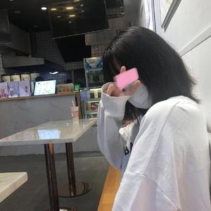 Ariana Grande,Nicky Minaj - Gimme On Up