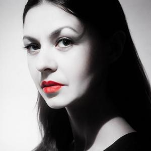 Я кохала, я цвіла...