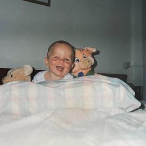 Aunque Casi No Haya Luz