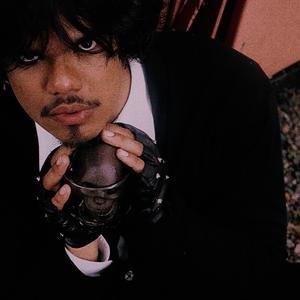 SillyBandz (feat. yungshamar)