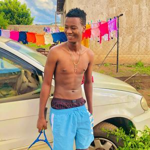 Fall for us (feat. G & S Avenue)