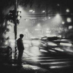 버티고 있는 밤