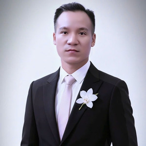 Em Quay Lại Với Người Yêu Mới