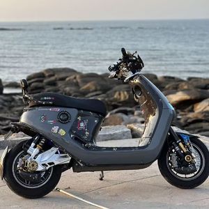 破绽晴少-最嗨旋律（破绽晴少 remix）