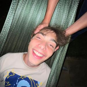 FRAGOLI 8 (feat. FREF)