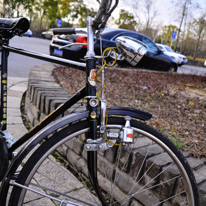 上海工程技术大学-Demo