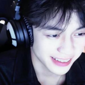 特别的人-余庆伟