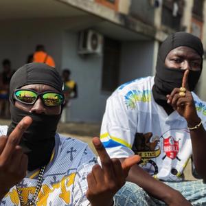 BINTOU (BINTOU )