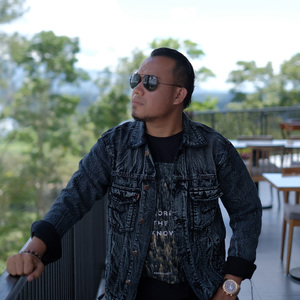 Jadikan Aku Mantanmu