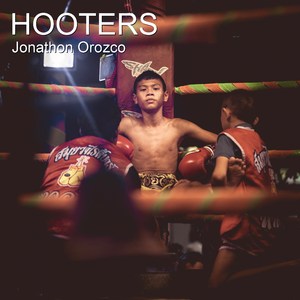 Hooters