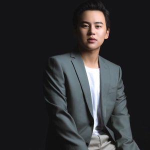 独饮夜色_钱伟Stone