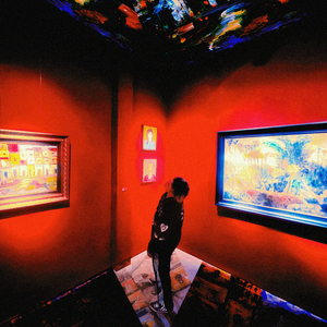 Chúng Ta Ở Hai Thế Giới