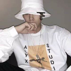 你知道我最害怕一个人天黑