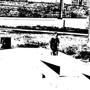 Make Money (feat. Da Headbussaz)