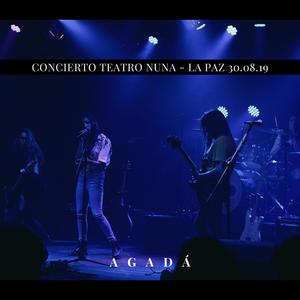 Castillos de Cristal (Live at Teatro Nuna)