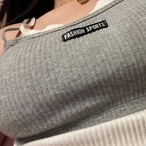 我就站在冷风中