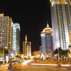 带我去找夜生活