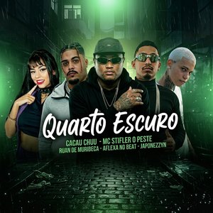 Quarto Escuro