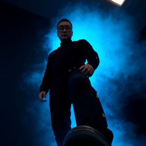 金达莱盛开的地方-尹华华