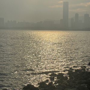 城市角落的我们