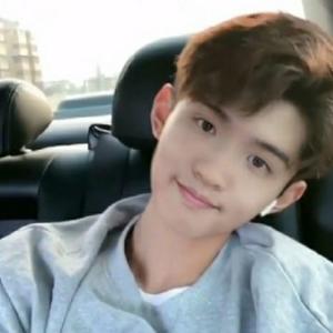 万水千山总是情