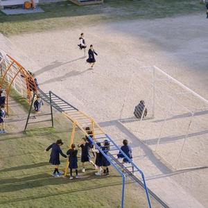 心引力（翻自 何德瑞）