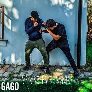 Senki és semmi (feat. JAKKER)