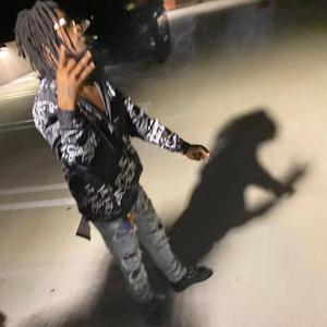 Shyst (feat. Lukky Luciano)