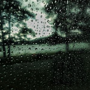 害怕大雨