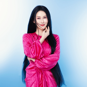 路边的野花不要采 (伴奏)