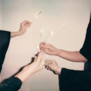 ฉันก็รักของฉันอยู่ดีๆ