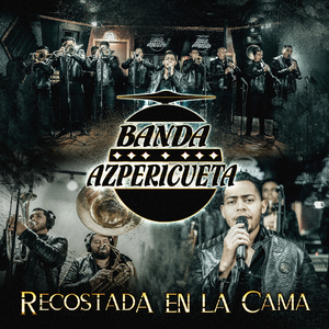 Recostada En La Cama