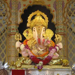 Majha Morya Baslai Manat (feat. Abhay Jodhpurkar & Aanandi Joshi)