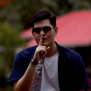 พูดไปเรื่อย / Talking Loud