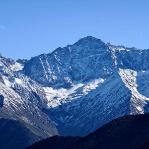 这世界太快,我们能不能例外