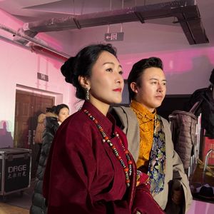 《腾飞的索县》