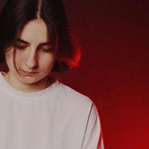 Бить посуду