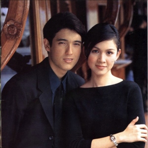 รักจะกอดเราไว้