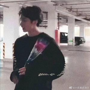 遇见你的时候所有星星都落到我头上