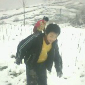 南方娃儿少见雪
