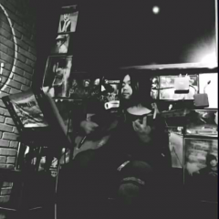 关于不知道在思念谁的那个夜晚