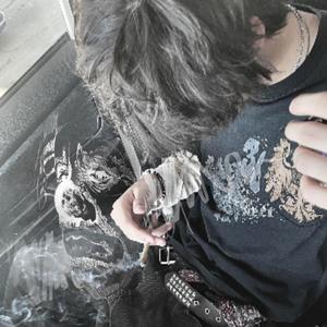 bite my neck n start feeding