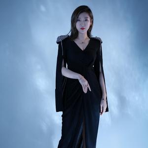 多想你能陪陪我