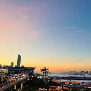 萱草花（cover: 张小斐）