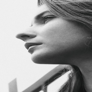 De Niña a Mujer B