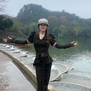 越过来世呼唤你（伴奏）