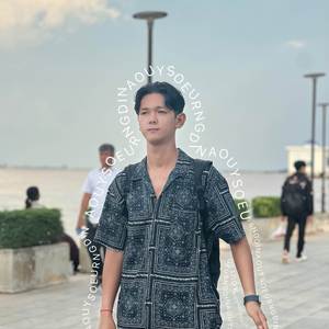 បងស្រលាញ់អូន