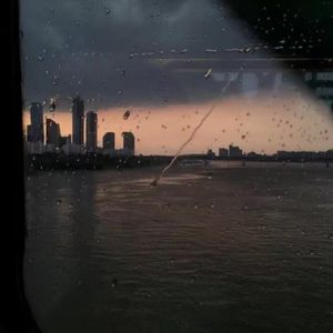 Velvet shadows （某天你突然想起我）