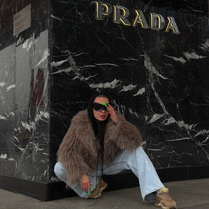 ДВИГАЙ ЗАДОМ